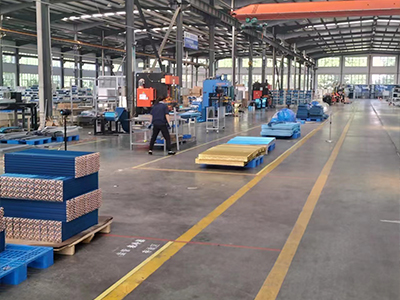 专业的钢铁经营模式